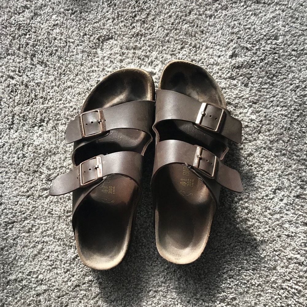 Size 41 Classic Birkenstocks Mocha